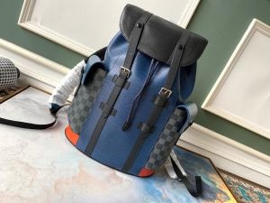 クリストファー PM ルイヴィトン バックパック メンズ モダンな雰囲気に 2019人気 Louis Vuitton コピー ブラック 日常 高品質