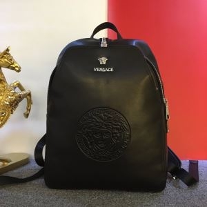 バックパック メンズ VERSACE ナチュラルな雰囲気に ...