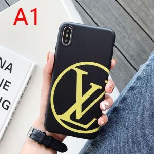 2色可選 ルイ ヴィトン LOUIS VUITTON ケータイケース 瞬く間に当店でも注目の人気秋冬新作 大満足の2019秋冬新作