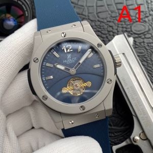 ウブロ HUBLOT 腕時計 多色選択可 季節の移ろいを楽し...