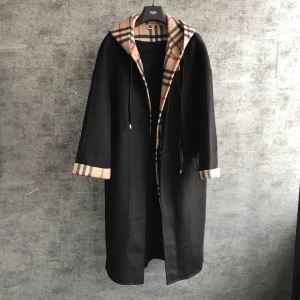 Burberry ジャケット レディース 大人らしく上品なコ...