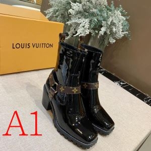 秋の気分を先取る新作発売 3色可選 ルイ ヴィトン LOUIS VUITTON この秋の美人を作るモデル  レザーブーツ セレブにも愛用者多数秋冬ブランド