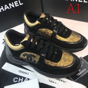 CHANEL スニーカー レディース 楽チン感たっぷり 限定品 シャネル コピー ２色可選 ブランド 通勤通学 トレンド 格安