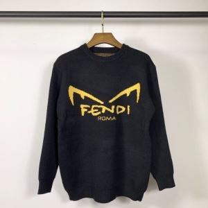 3色可選  手の届きやすい価格帯プルオーバー FENDI フ...