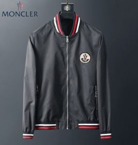 印象深いスタイルにおすすめ MONCLER ジャケット 20...