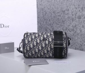 ショルダーバッグ ディオール 新作 こなれた雰囲気に DIOR メンズ コピー 通勤通学 限定品 最低価格 1ROPO061YKY_H26E