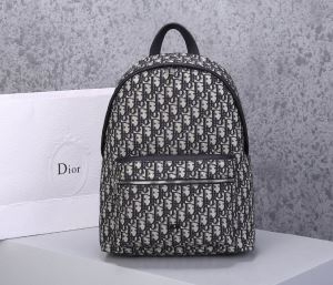 ディオール オブリーク DIOR バックパック スタイルにシ...