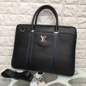 Louis Vuitton ビジネスバッグ 通販 華奢なスタ...