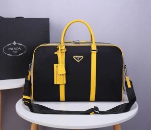 おしゃれ感ある限定品 プラダ トートバッグ コーデ PRADA メンズ スーパーコピー ストリート 大容量 おしゃれ 安価