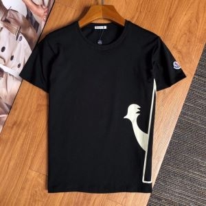 2色可選 2020年のカラーおすすめ 半袖Tシャツ 気になる...