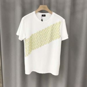 春夏のお出かけを軽快に 2色可選 半袖Tシャツ 大人の軽やか...