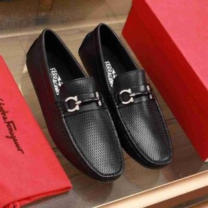 2020最新人気高い  ローファー 新しい季節に サルヴァトーレフェラガモ FERRAGAMO 新作！特別価格