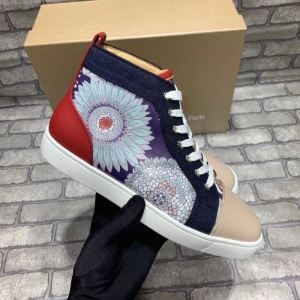 よりナチュラル感が出るコツ Christian Louboutin スニーカー メンズ クリスチャンルブタン 靴 値段 コピー 限定品 お買い得