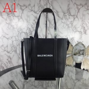 BALENCIAGA ショルダーバッグ コピー シックな肌触...