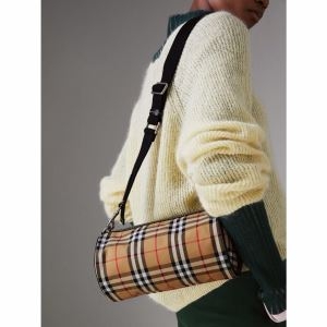 ショルダーバッグ Burberry 限定 シックな装いを一新 バーバリー バッグ レディース コピー チェック柄 ストリート 最高品質