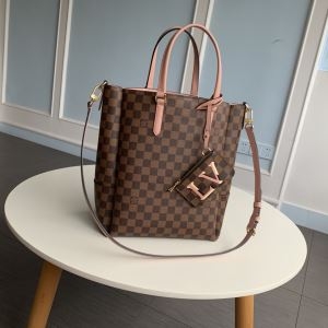 Louis Vuitton ルイ ヴィトン ショルダーバッグ...