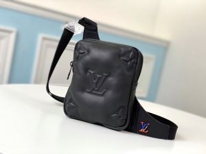 ルイ ヴィトン ショルダーバッグ コーデ スタイルを魅力的に映るアイテム レディース コピー Louis Vuitton おしゃれ 最安値