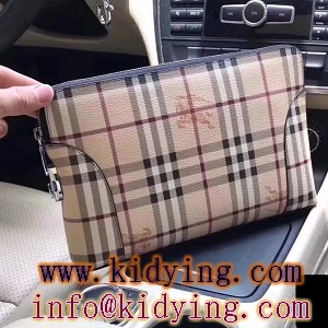 今買って損はなし！BURBERRY バーバリー コピー クラッチバッグ メンズ チェック柄 ビジネスバッグ