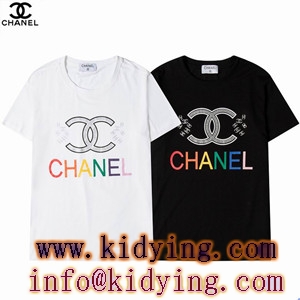 シャネル メンズ 人気半袖ｔシャツ CHANELカラーロゴ 激安 スーパーコピー 偽物