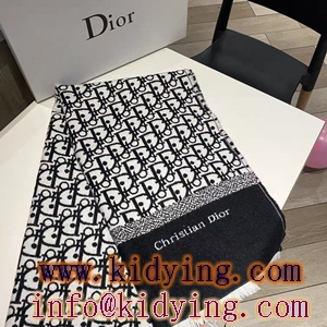 お手頃な人気秋冬の必需品 Dior oblique ディオー...