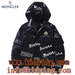 着回し抜群 MONCLER モンクレールメンズ ダウンジャケット偽物 2色可選 防寒性に優れ軽い素材を使用した