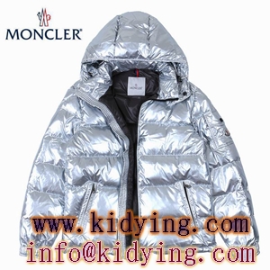 大注目のMONCLER秋冬ファッション モンクレールスーパーコピーダウンジャケット 豊富なサイズ展開 保温
