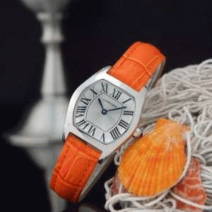 デザイン性の高い  2016   カルティエ CARTIER  女性用腕時計