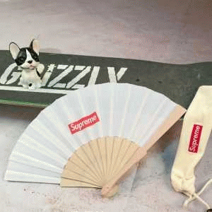 個性的なデザ Supreme 16SS Sasquatchfabrix. Folding Fan シュプリーム サスタッチフォールディングファン 扇子