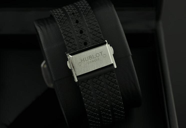 超激得限定セールのブラック ウブロ 時計 メンズ ビッグバンステンレス ラバー メンズhublot 腕時計.