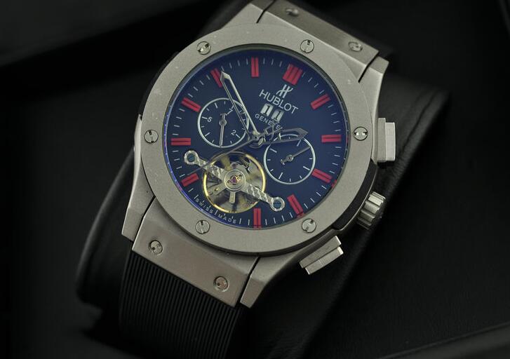 ウブロ 時計 メンズ ビッグバン スチールセラミック 激安大特価大人気なhublot 自動巻きのグレーとブラック メンズ腕時計.