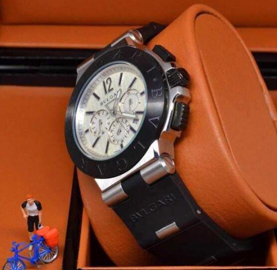 絶大な存在感 BVLGARI ブルガリ時計 コピー クオーツ ムーブメント 腕時計 3色可選