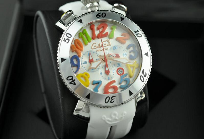 限定品　GaGaMILANO　豪華さと気品あるガガミラノコピー腕時計
