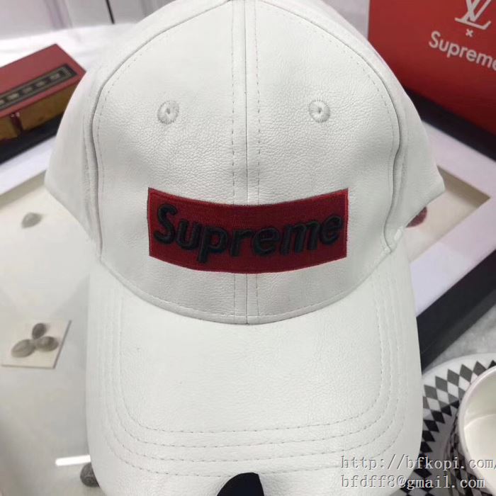 爆買い2017新作SUPREMEシュプリーム キャップコピー ボックスロゴ付き ベースボールキャップ 帽子レザー ブラック ホワイト2色可選 