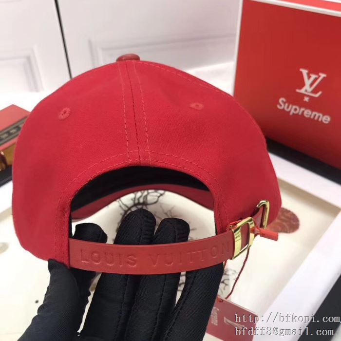 2017お得限定セールSUPREMEシュプリームコピーキャップ偽物 ベースボールキャップ 帽子 サイズ調節できる ブラック ホワイト 赤色3色可選