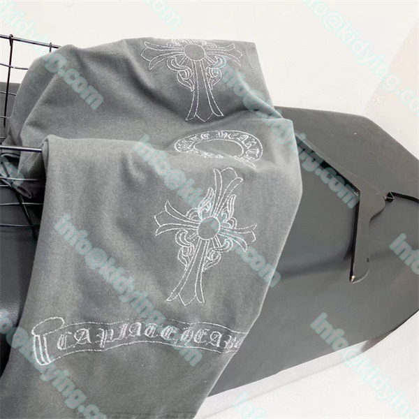クロムハーツ丸首ネックTシャツコピー