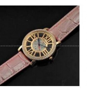 限定生産のモデル　 CARTIER 快適な装着感のカルティエ 腕時計 コピー