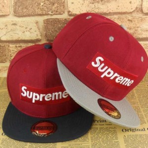 個性派2017春夏SUPREME シュプリーム キャップ　偽物　帽子 2色可選野球帽ファション性の高い