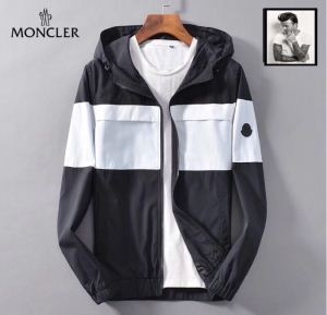 MONCLER モンクレール 人気商品新色登場！ ダウンジャ...