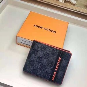 『個性』を表現出来る ルイ ヴィトン 二つ折り財布2018限定モデル LOUIS VUITTON
