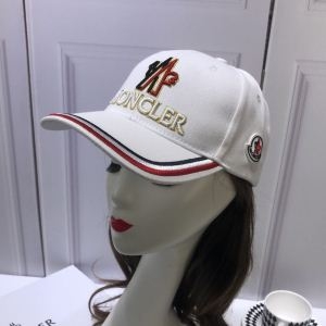 モンクレール 帽子 コピーMONCLER大人気のロゴ刺繍付きベースボールキャッププレゼントオススメ