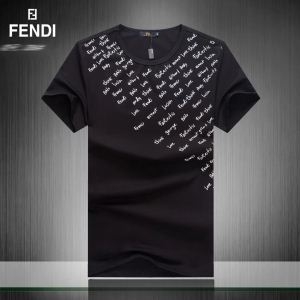 ファッションの最先端！超必須アイテム FENDI フェンディ 半袖Tシャツ 3色可選