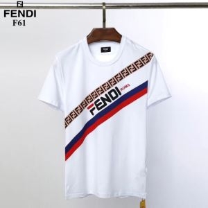 フェンディ FENDI メンズ ｔシャツ ファッションの最先端アイテム Mania コピー ブラック ホワイト カジュアル 最低価格