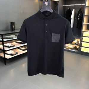ヴェルサーチ メンズ ポロシャツ 洗練されたオシャレ感があるコレクション VERSACE コピー ブラック ホワイト 品質保証