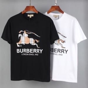 春夏らしい気軽な印象 Burberry バーバリー ｔシャツ コピー レディース 日常っぽい ブラック ホワイト プリント 最安値