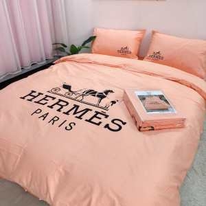 エルメス HERMES 寝具4点セット 大満足の2019秋冬新作 軽やかな気心地も嬉しい秋冬アウター