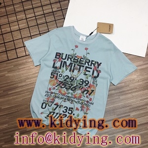 今年トレンドのBURBERRY バーバリー通販 Tシャツ 半袖 花のプリント入り ユニセックス 夏にピッタリ