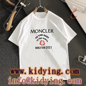 MONCLER モンクレールスーパーコピー ロゴ プリント丸首半袖ｔシャツ コットン100％のナチュラルな風合い